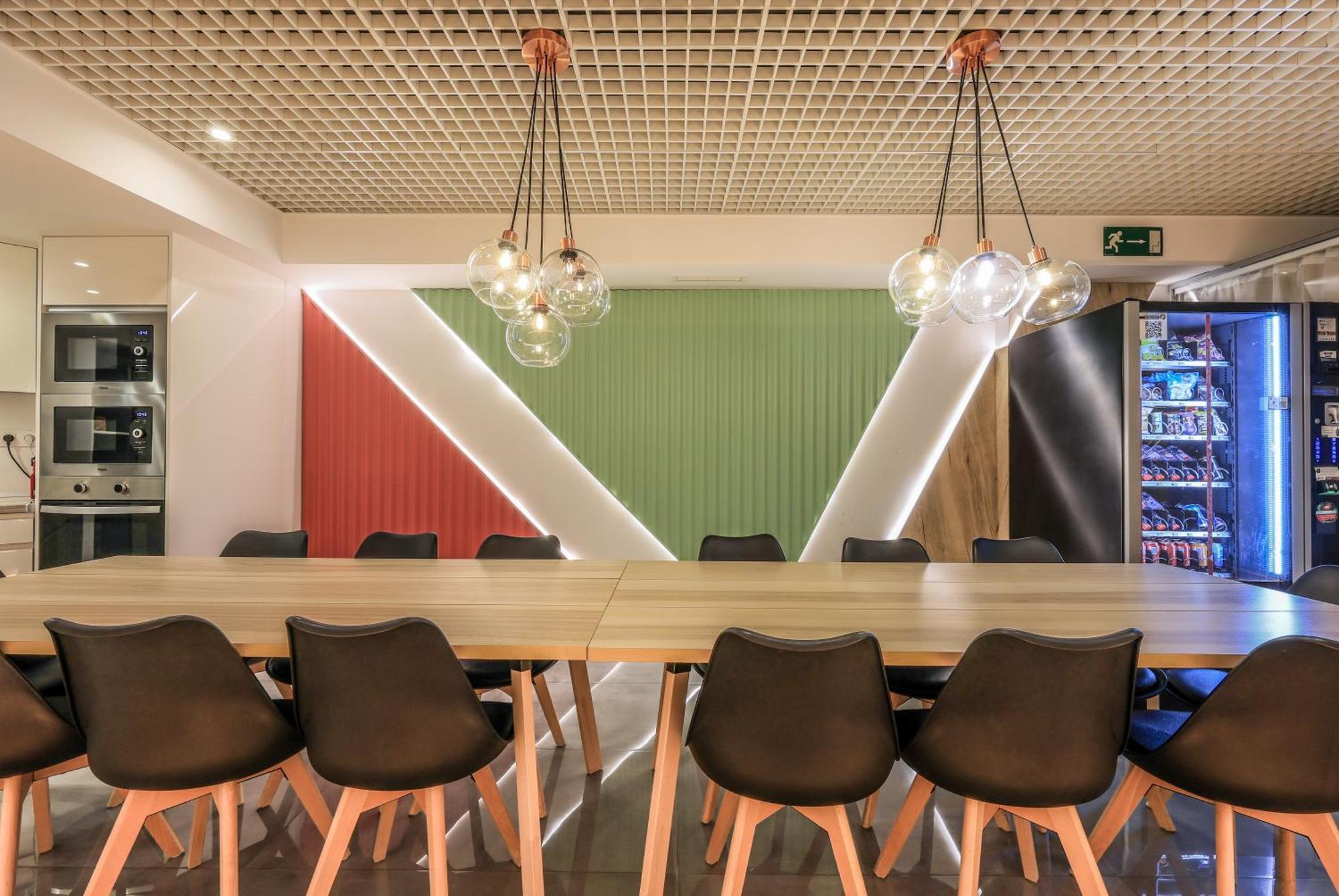 Amazinn Places Blasco De Garay 113 Madrid Exterior photo